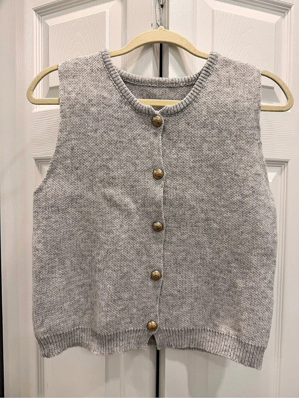 Gray Button-Front Sweater Vest Like New